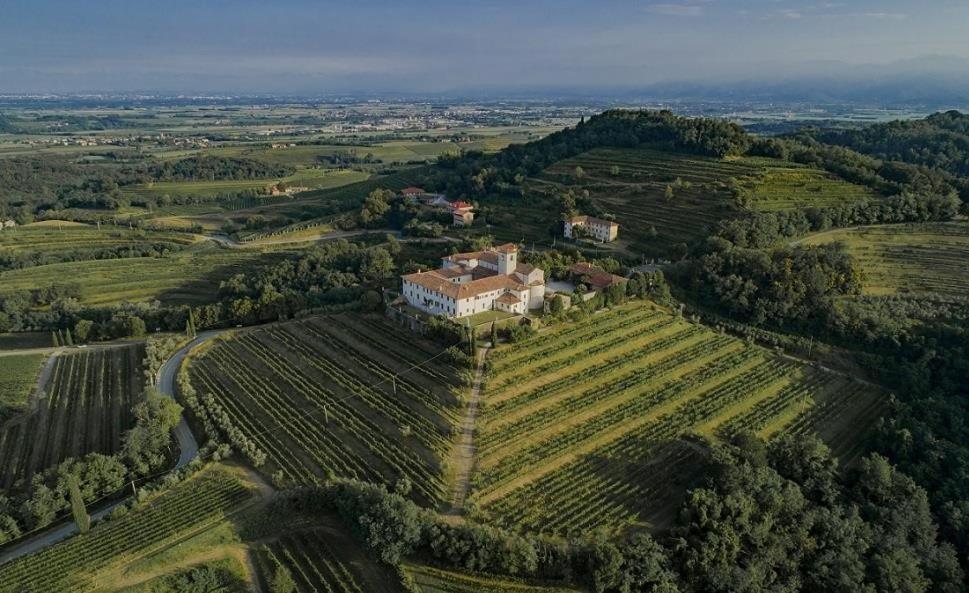 Le Badie Wine Resort Rosazzo Bagian luar foto