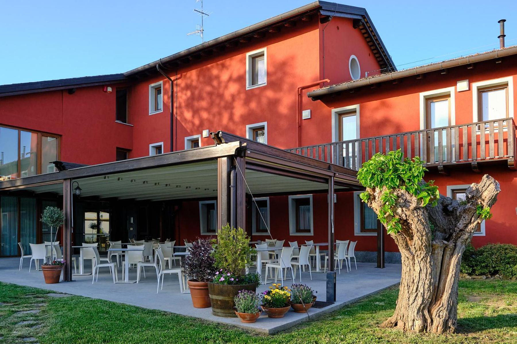 Le Badie Wine Resort Rosazzo Bagian luar foto